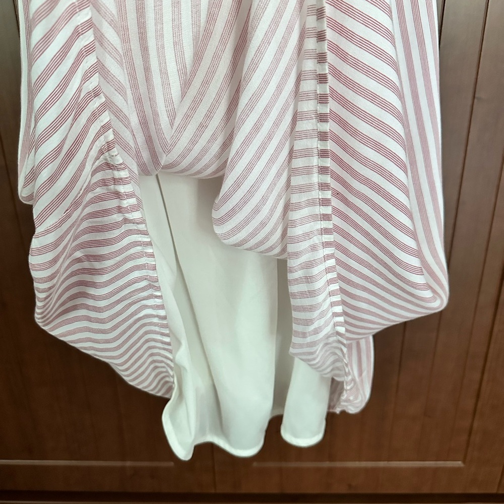 Elegant Pink and White Striped Maxi Dress - Picture 9 of 12